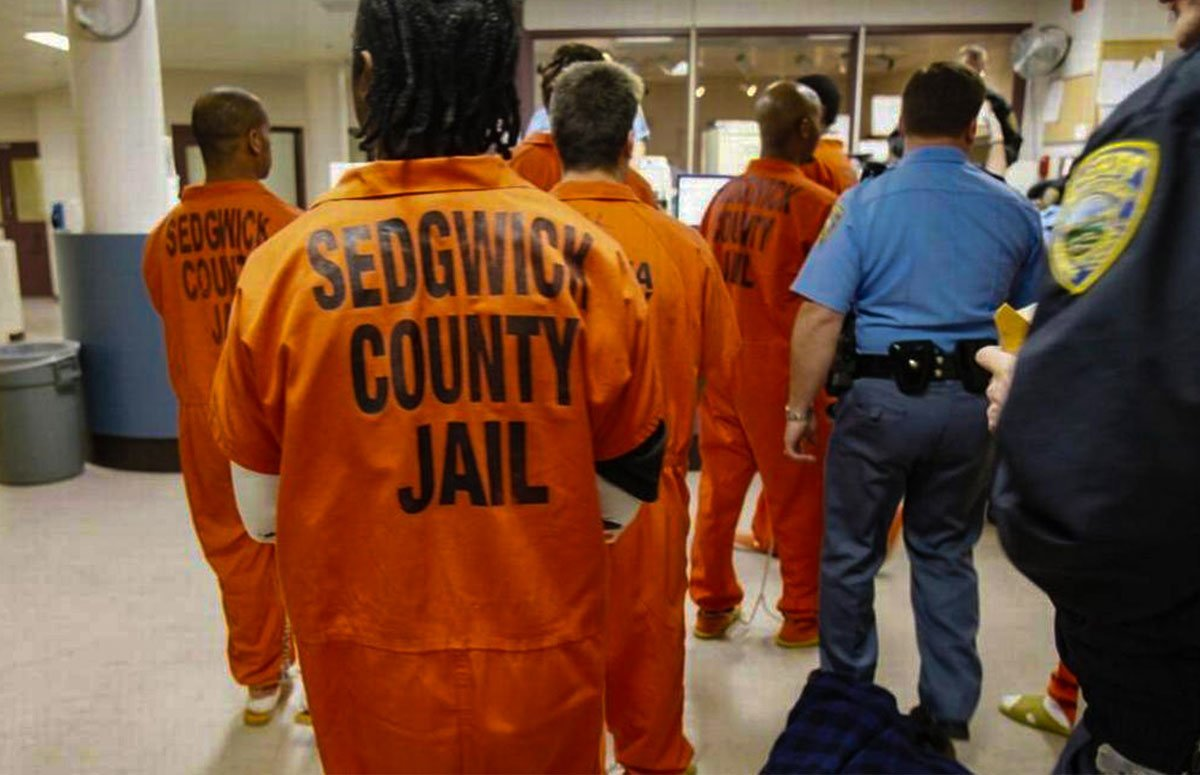 Choosing the Right Bail Bondsman in Castle Rock, CO