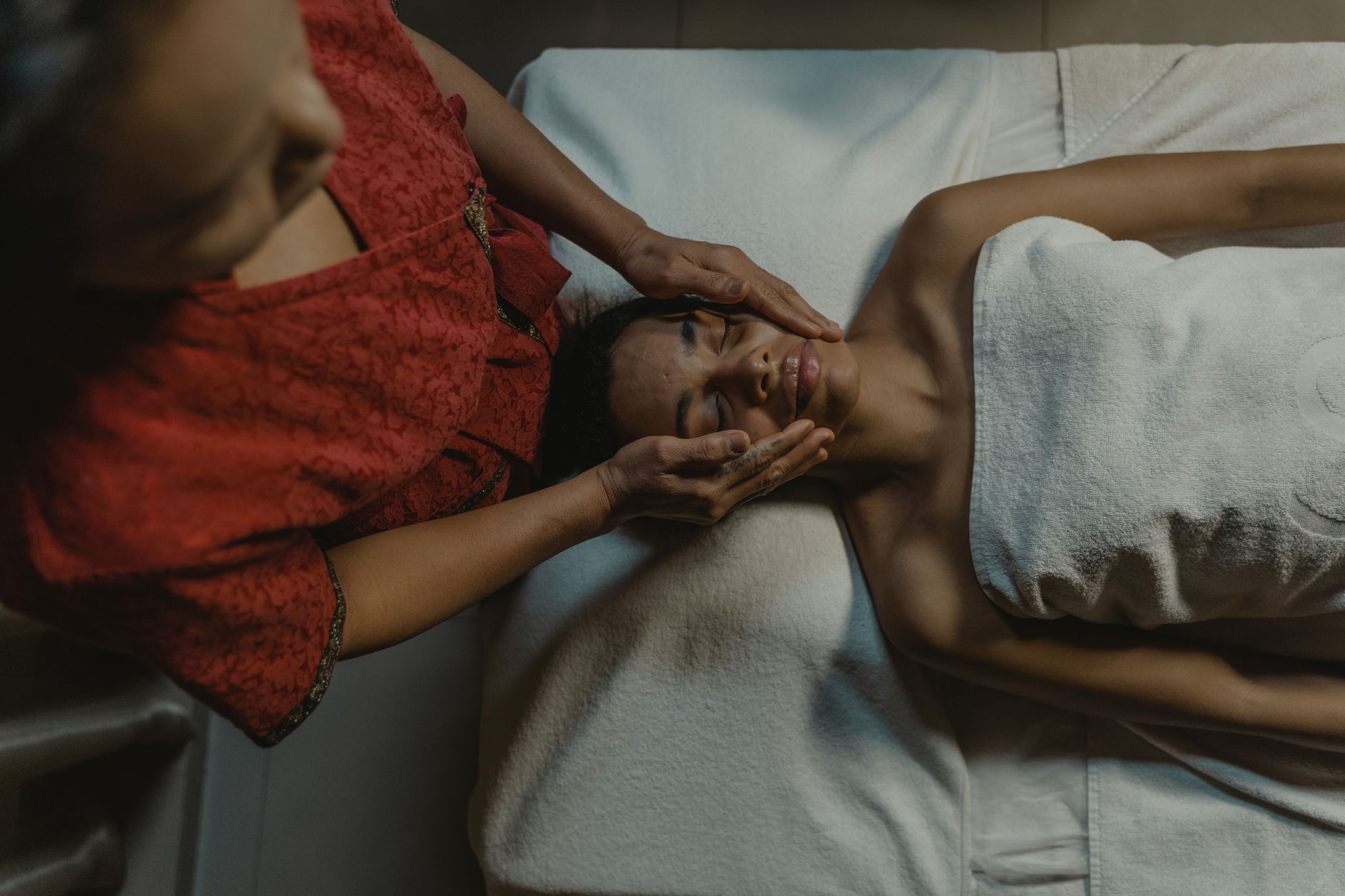 Navigating Toronto's Escort Scene: Tips and Insights