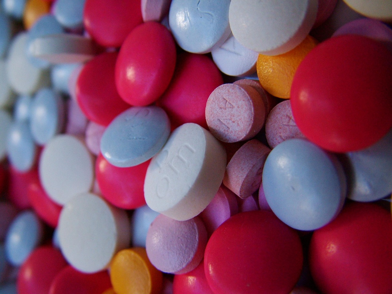 Health, medicine, pills — The Bruce Hensel Approach to Sustained Energy and Focus