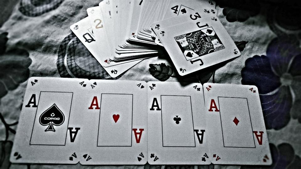 Baccarat Card Values and How Game Outcomes Are Determined